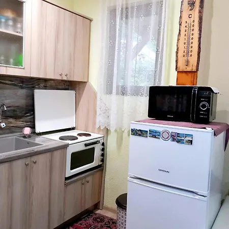 Holiday home -тони